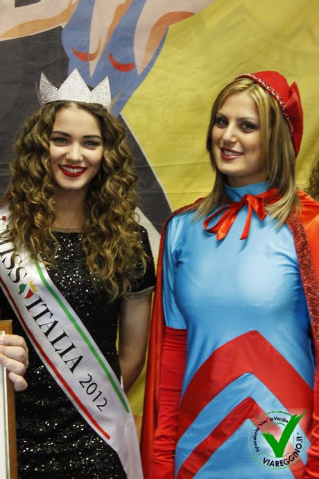 Ingrandisci la foto