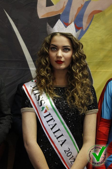Ingrandisci la foto