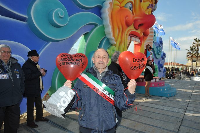 Ingrandisci la foto