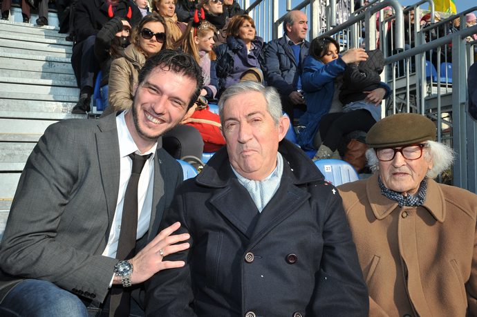 Ingrandisci la foto