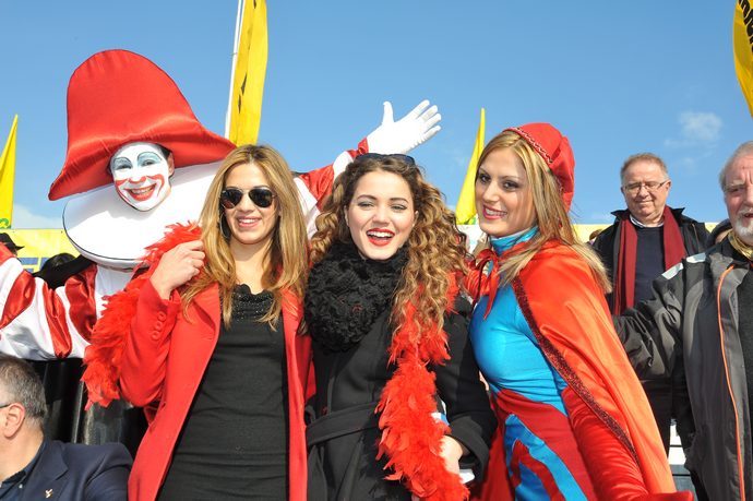 Ingrandisci la foto