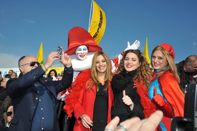 Ingrandisci la foto
