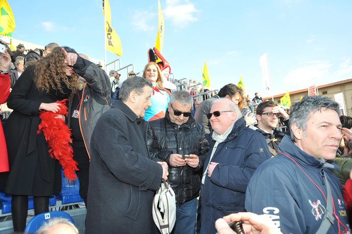 Ingrandisci la foto