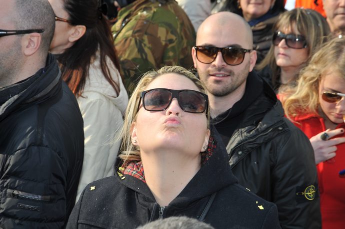 Ingrandisci la foto