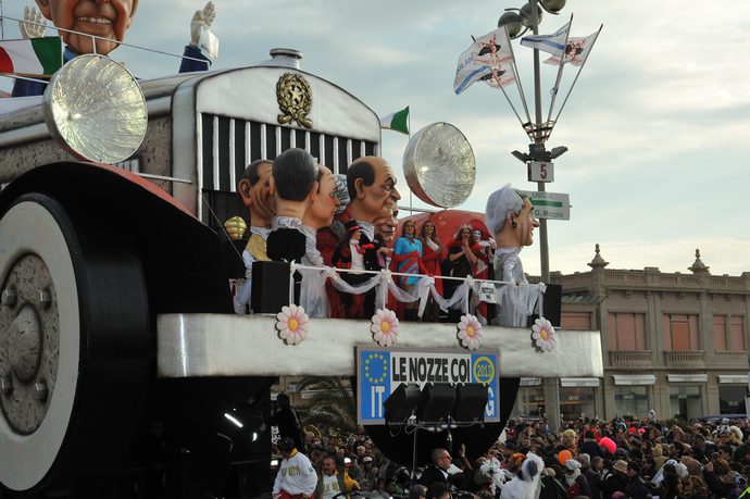 Ingrandisci la foto