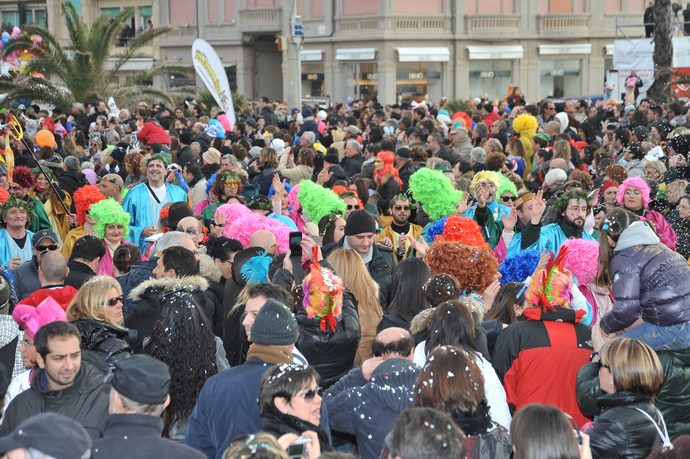 Ingrandisci la foto