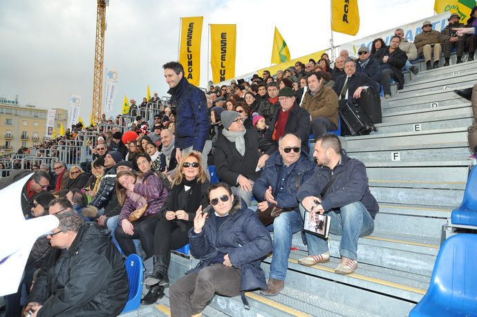 Ingrandisci la foto