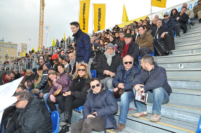 Ingrandisci la foto