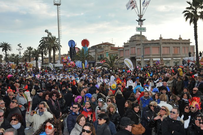 Ingrandisci la foto