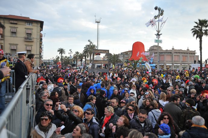 Ingrandisci la foto