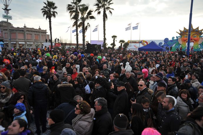 Ingrandisci la foto