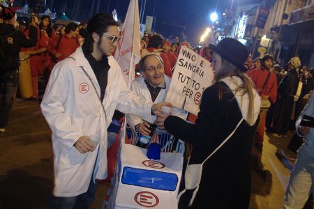 Ingrandisci la foto