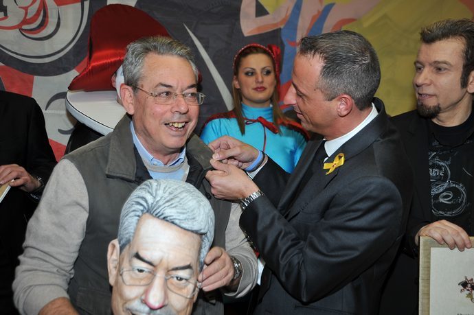 Ingrandisci la foto