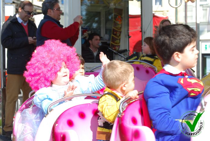 Ingrandisci la foto