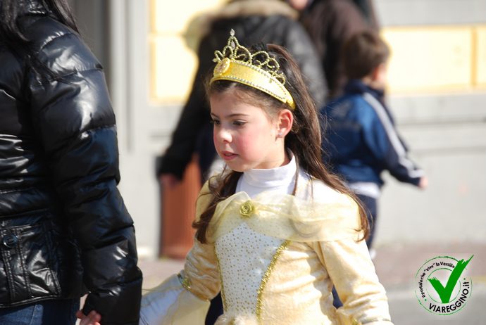 Ingrandisci la foto