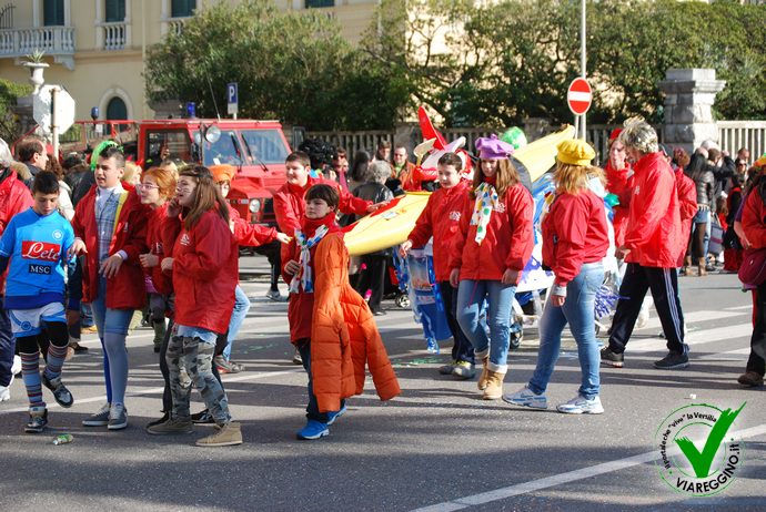 Ingrandisci la foto