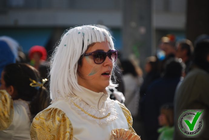 Ingrandisci la foto