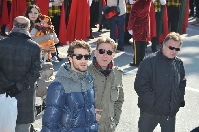 Ingrandisci la foto