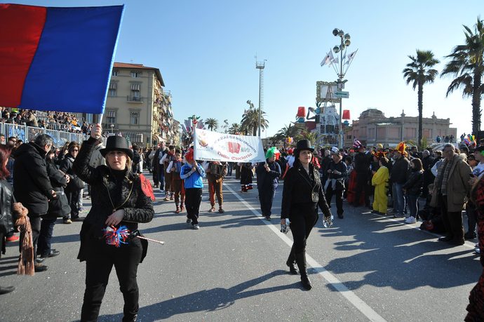 Ingrandisci la foto