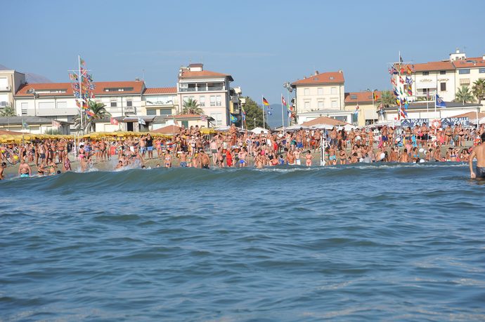 Ingrandisci la foto