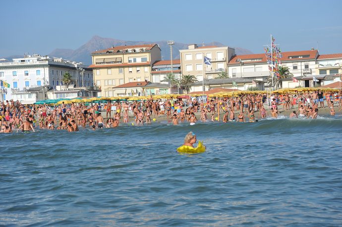 Ingrandisci la foto
