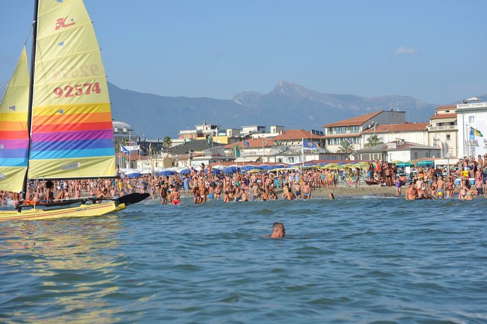 Ingrandisci la foto