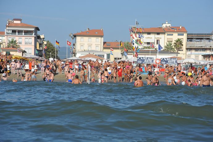 Ingrandisci la foto
