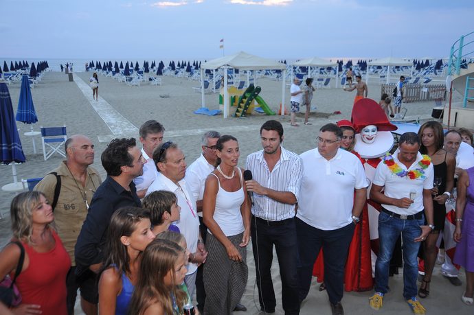 Ingrandisci la foto
