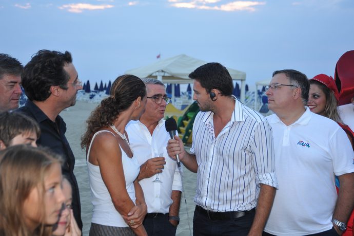 Ingrandisci la foto