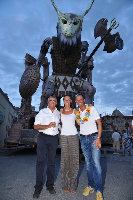Ingrandisci la foto
