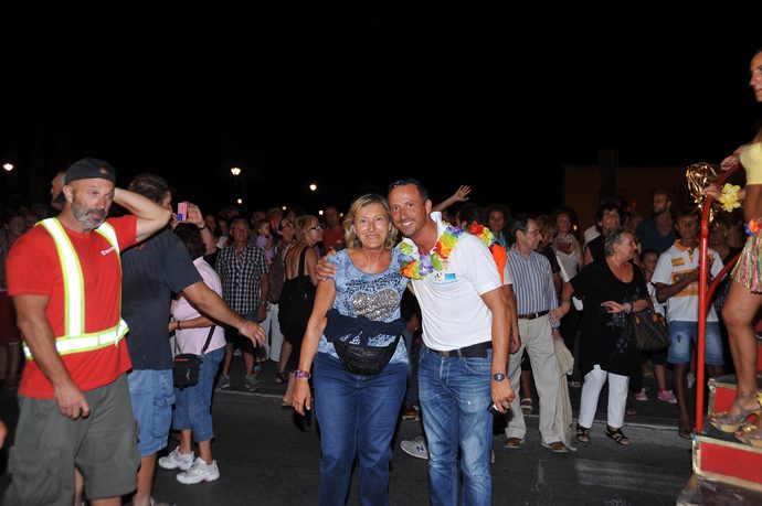 Ingrandisci la foto