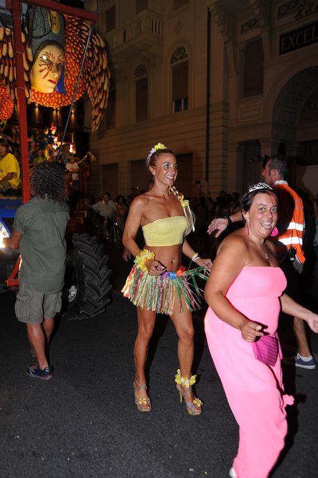 Ingrandisci la foto
