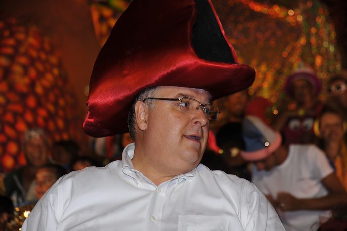 Ingrandisci la foto