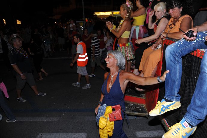 Ingrandisci la foto