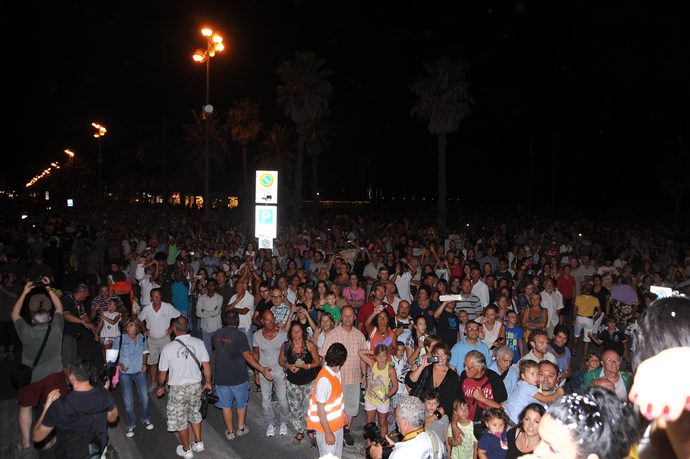 Ingrandisci la foto
