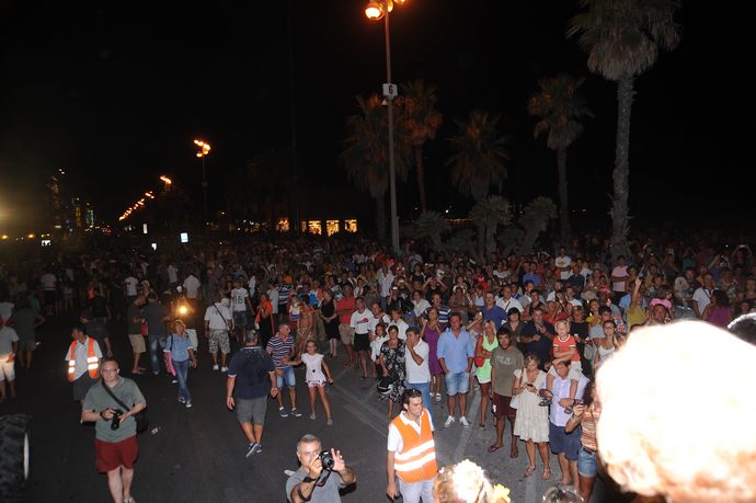 Ingrandisci la foto