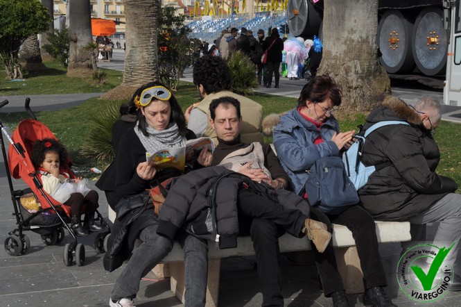Ingrandisci la foto