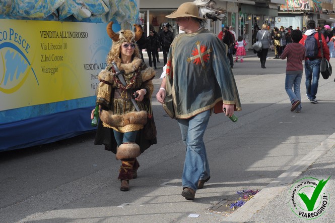 Ingrandisci la foto