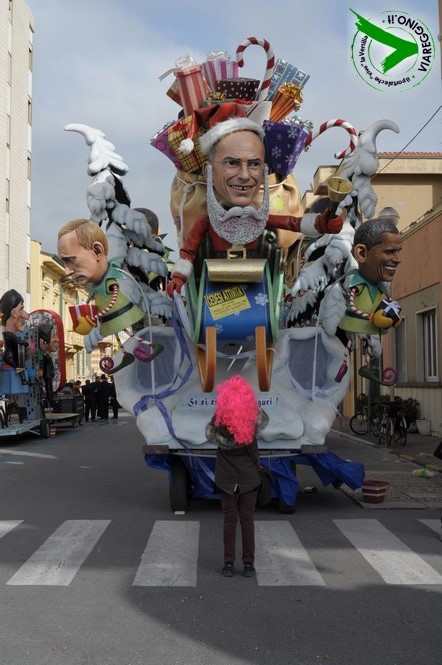 Ingrandisci la foto