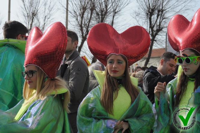 Ingrandisci la foto