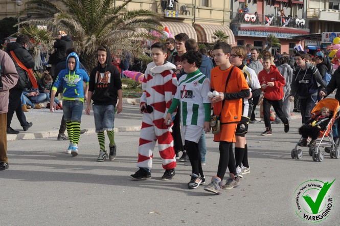 Ingrandisci la foto