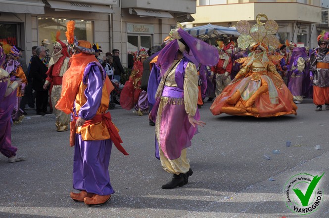 Ingrandisci la foto
