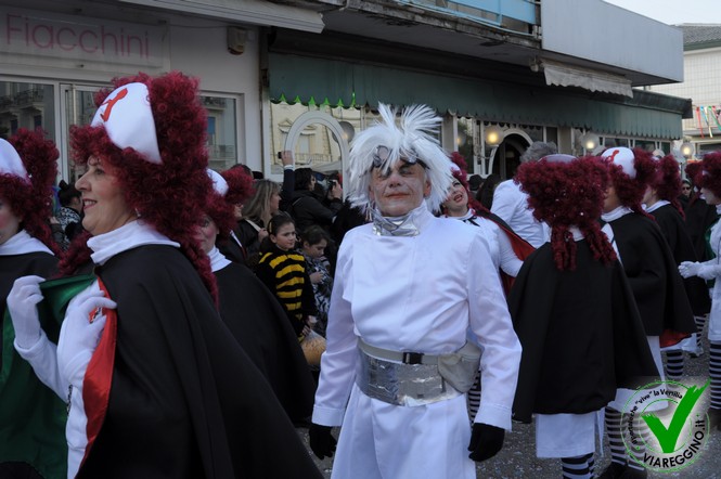 Ingrandisci la foto