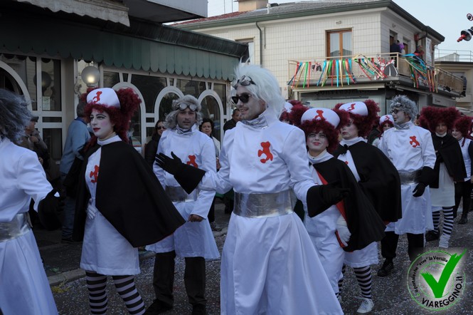 Ingrandisci la foto