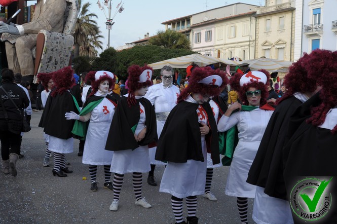 Ingrandisci la foto