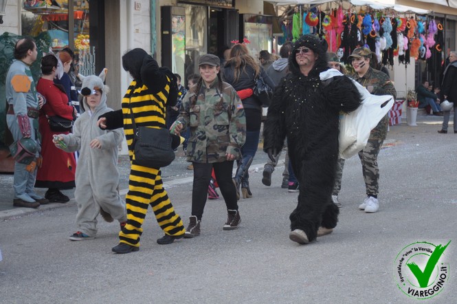 Ingrandisci la foto