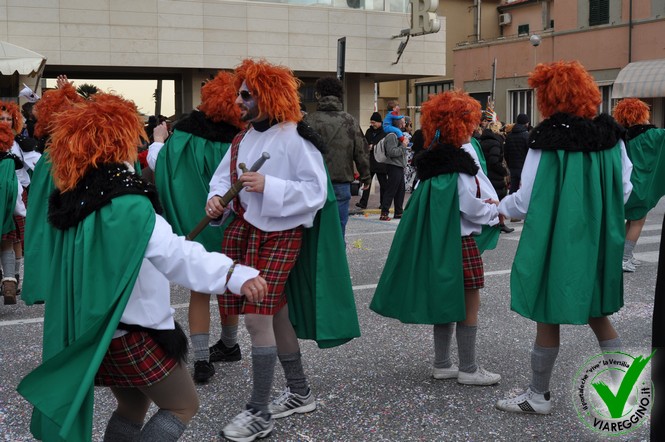 Ingrandisci la foto