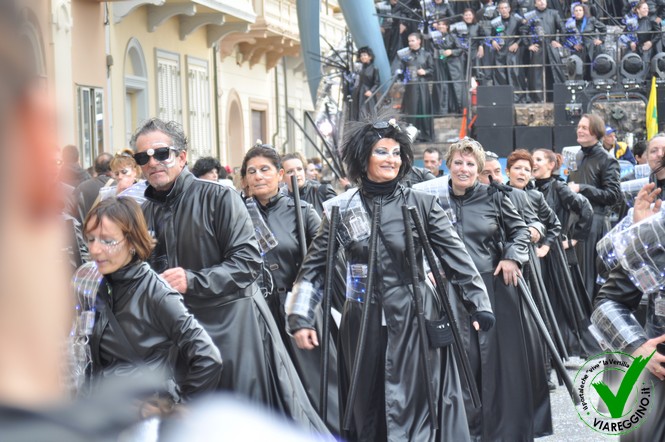 Ingrandisci la foto