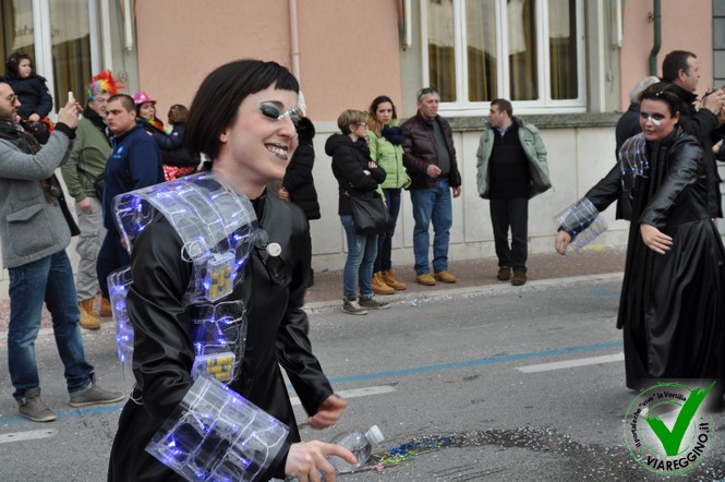 Ingrandisci la foto