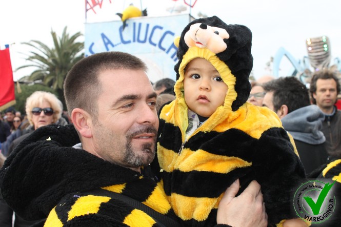 Ingrandisci la foto